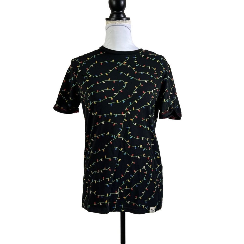 𝅺free Planet Black Christmas Lights T-Shirt Tee Short Sleeve size XS X Small
